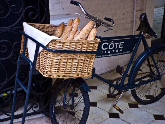 Französische Baguette-Etikette