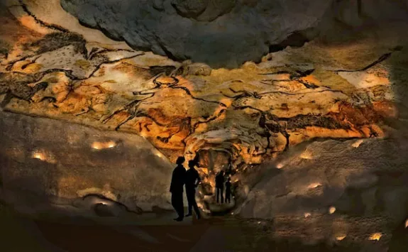 Höhle von Lascaux Prähistorie im Périgord