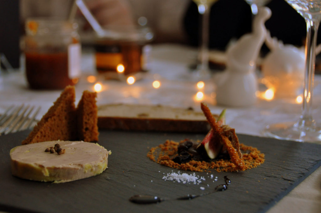 Foie Gras fürs neue Jahr in Frankreich am Abendessen