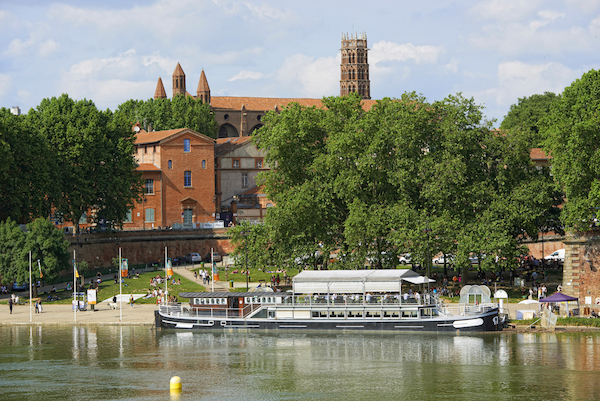 Place Daurade, Ufer der Garonne in Toulouse