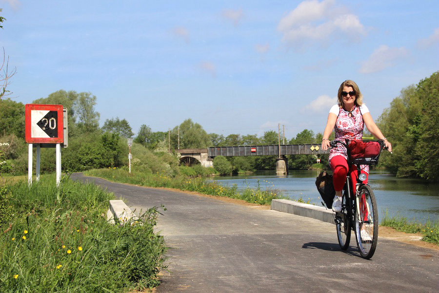 Radfahren entlang der Meuse- franzosichen Ardennen
