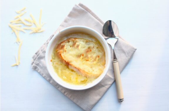 Gratinierte Zwiebelsuppe