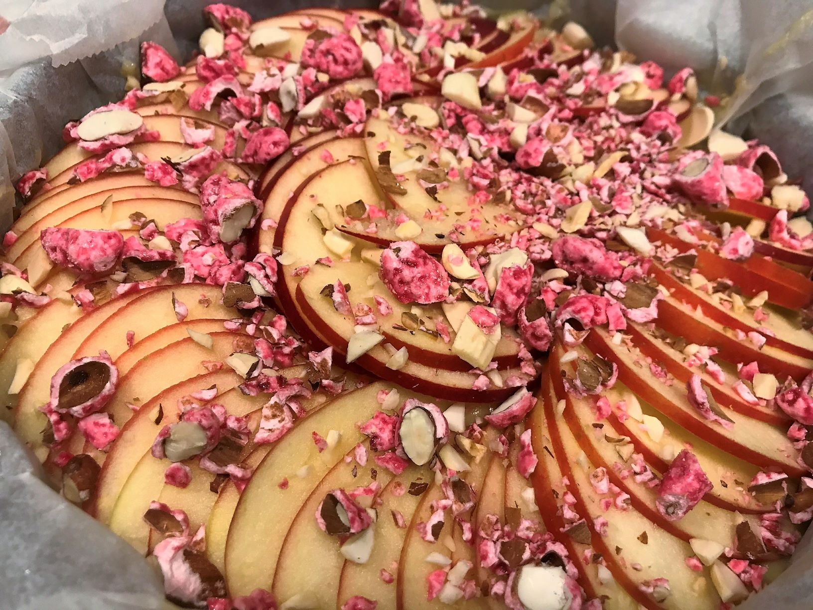 Apfelkuchen mit Pralines roses von Lyon