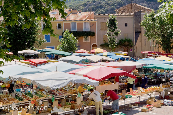 Drôme Tipps Nyons Markt