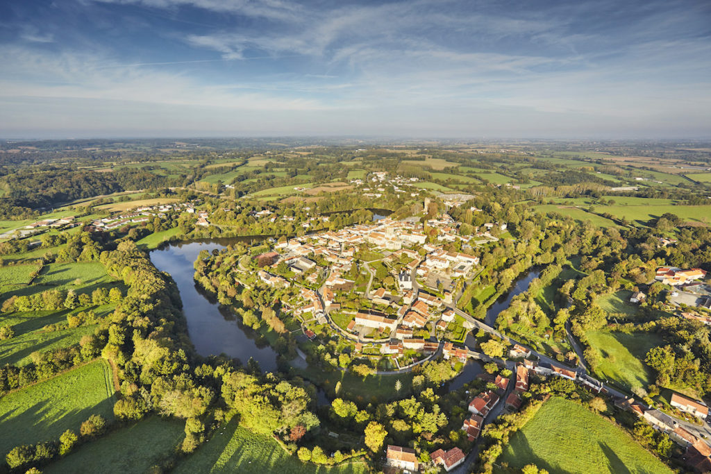 Vouvant Luftaufnahmen von der Vendée