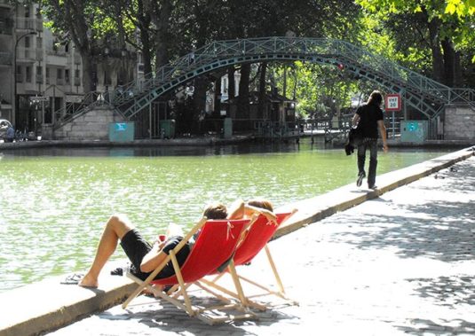Picknickplätze in Paris Canal Saint Martin