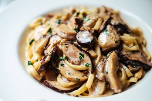 Pasta mit Pilzen und Trüffel