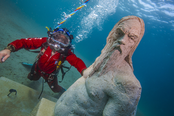 Neues Unterwasser-Museum in Marseille