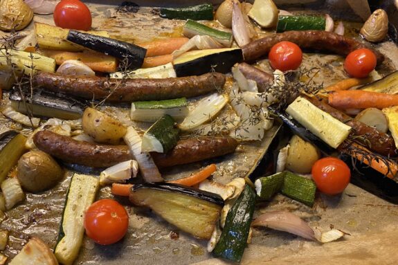 Ofen-Sommergemüse mit Merguez