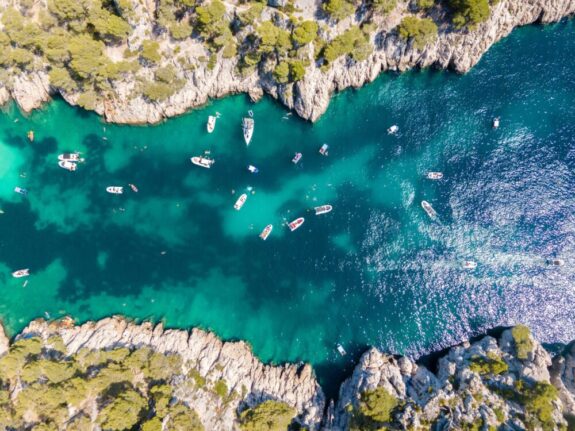 calanques-unsplash