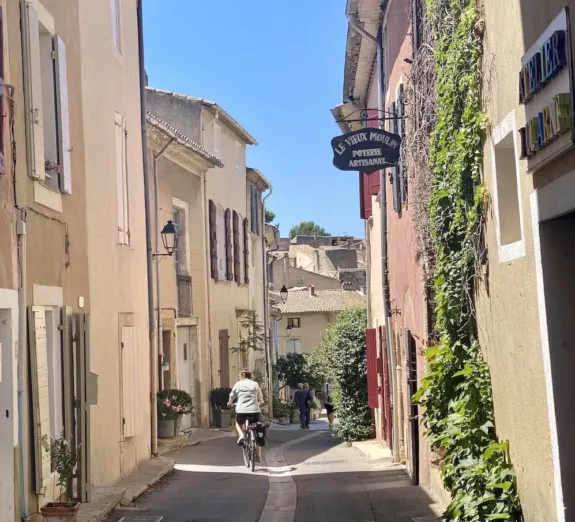 Cucuron