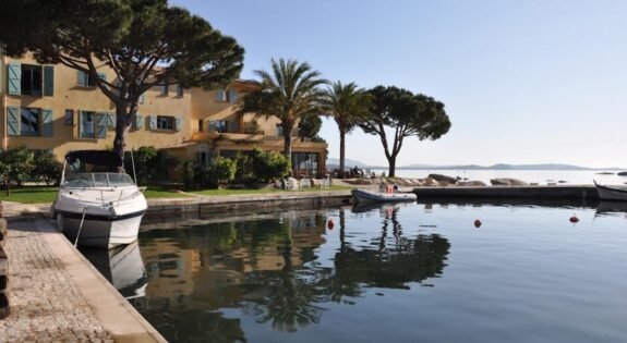 see meer hotel goelland korsika hafen