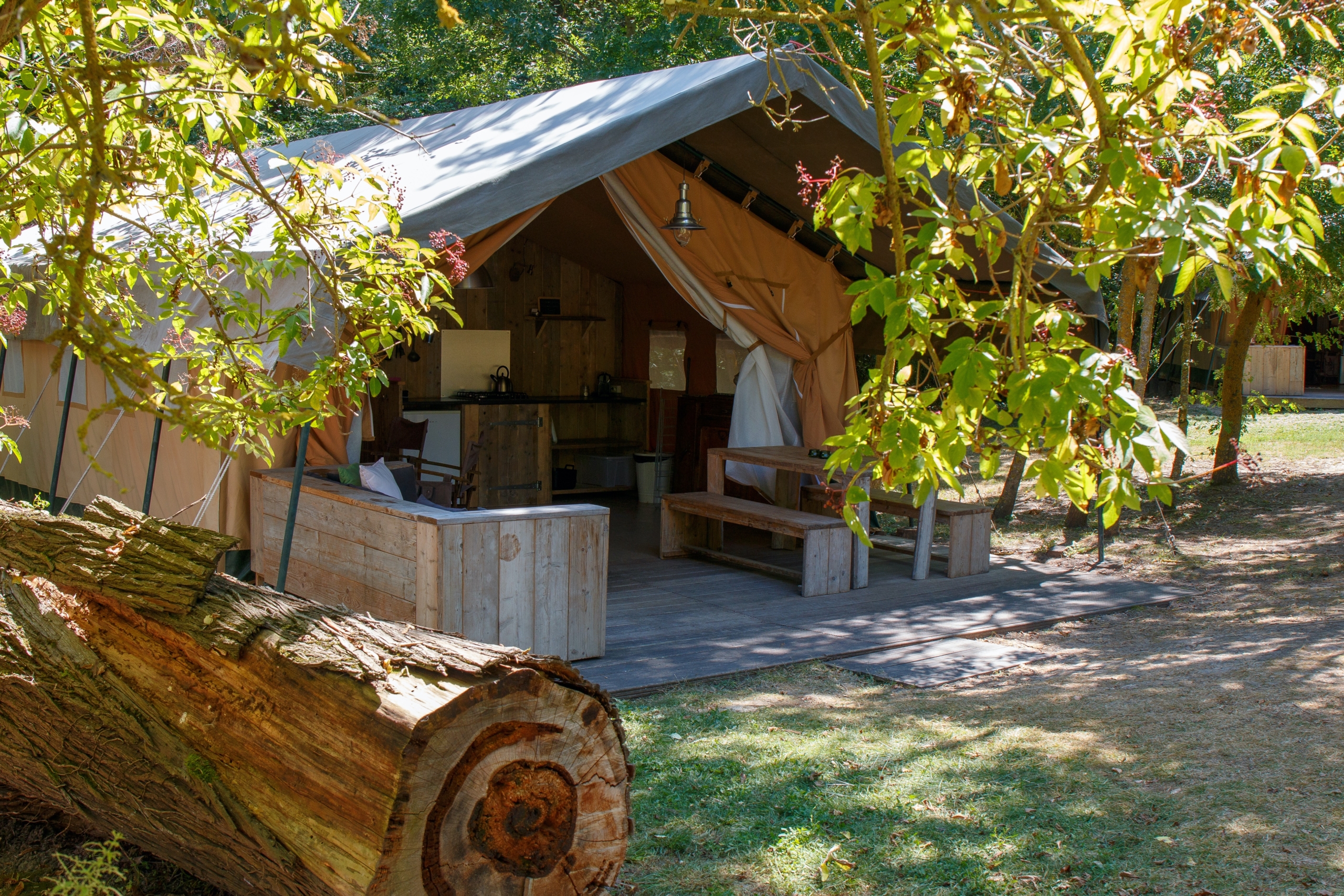 glamping in de Aude Dmaine en Birbèes
