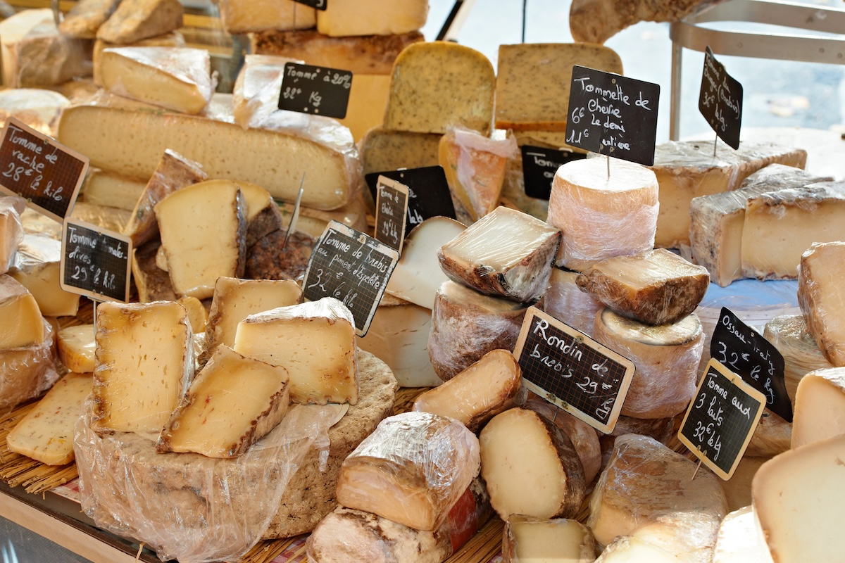 kaas kopen op de Franse markt